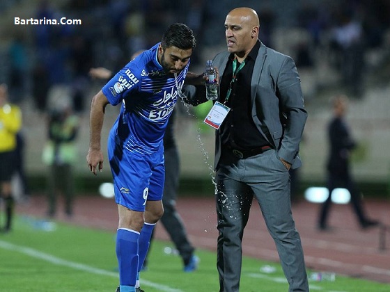 فیلم توهین علیرضا منصوریان به داور بازی با فولاد بعد اخراج