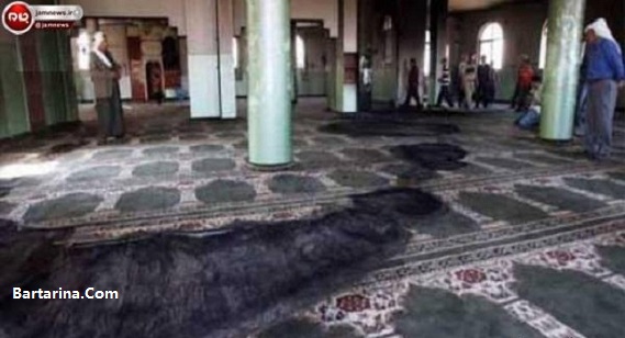 عکس آتش زدن امام جماعت فلسطین به خاطر طولانی کردن نماز