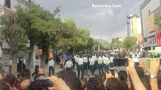 فیلم 18+ شلاق زدن جوانی که در ملایر زورگیری می کرد 12 تیر 96