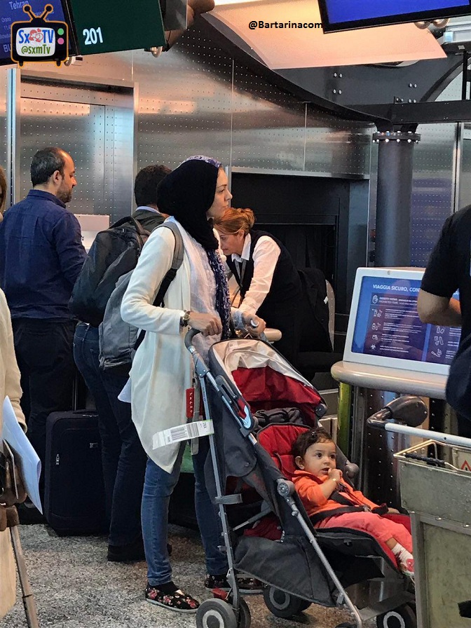 فیلم لو رفته آزاده نامداری در فرودگاه میلان ایتالیا + عکس