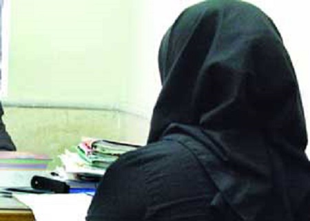 خیانت زن جوان به علت اعتیاد شدید همسرش به شیشه