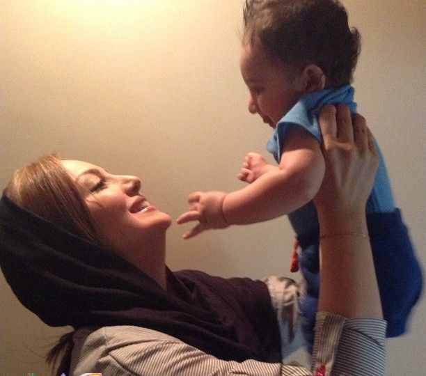 تصاویر دیده نشده از شیلا خداد به همراه همسر و فرزندش
