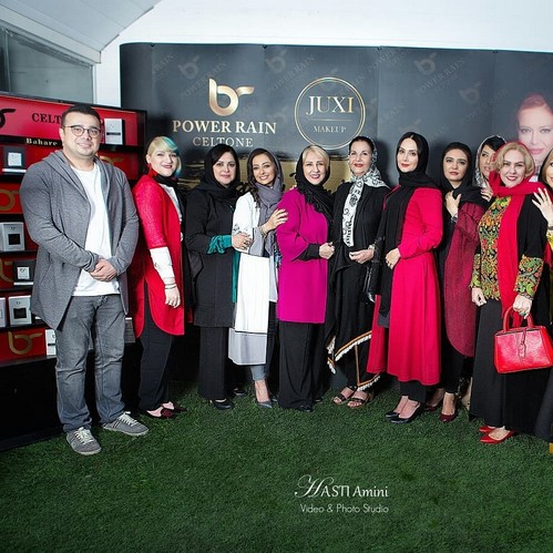 مراسم رونمایی از عطر اختصاصی بهاره رهنما با حضور ستارگان مشهور