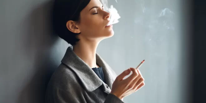 کدام میوه نیکوتین دارد ؟